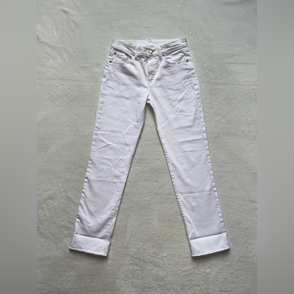 GAP Denim Girlfriend Mid Rise Jeans (NWOT)